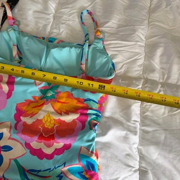 La Blanca Aqua Floral One-Piece Swimsuit - Picture 4 of 8